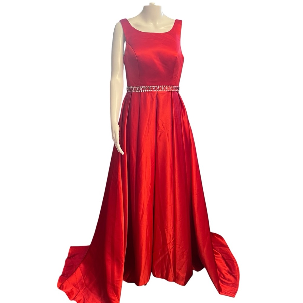 The Wedding Dress NWOT Red A-Line Ballgown Sz. XL